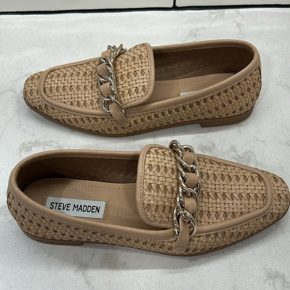 Steve Madden Terrain Loafer Tan 6.5 Chain Detail Woven Slip On Almond Toe - Picture 12 of 16